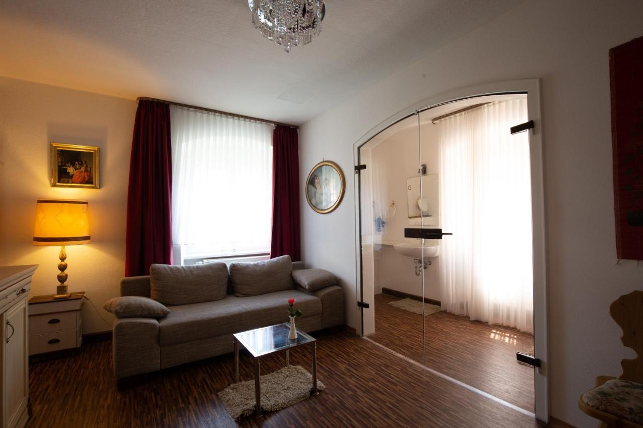 Schlosshotel Harburg Exterior foto