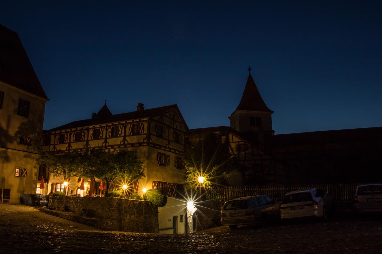 Schlosshotel Harburg Exterior foto